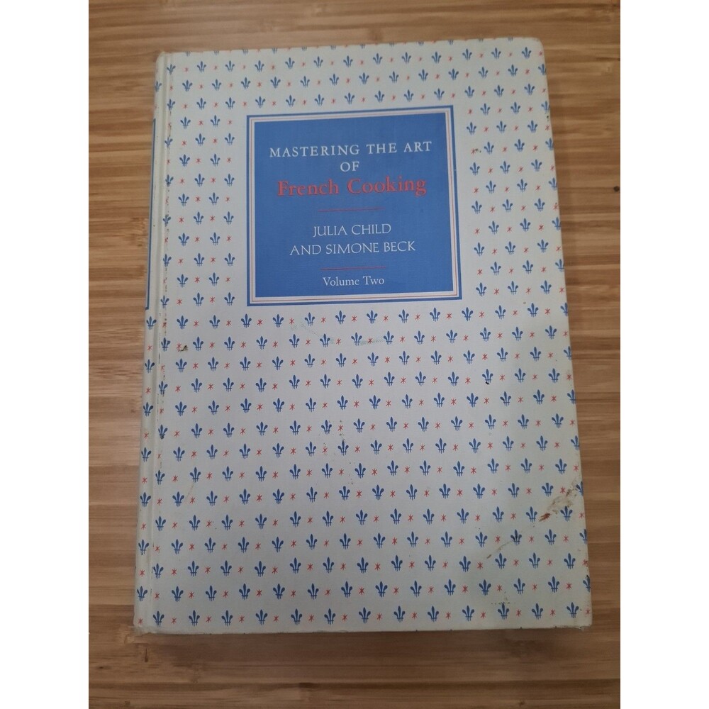 Mastering the Art of French Cooking  Volume 2 Julia Child 1970  - 1st Edition HC